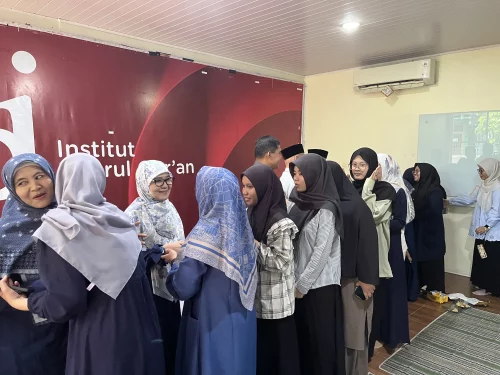 Halal Bihalal IDAQU Jakarta, Lebaran Idul Fitri, Salam Salaman